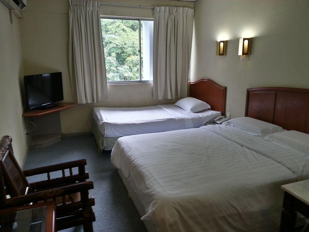 Century Hotel Kota Kinabalu Kültér fotó