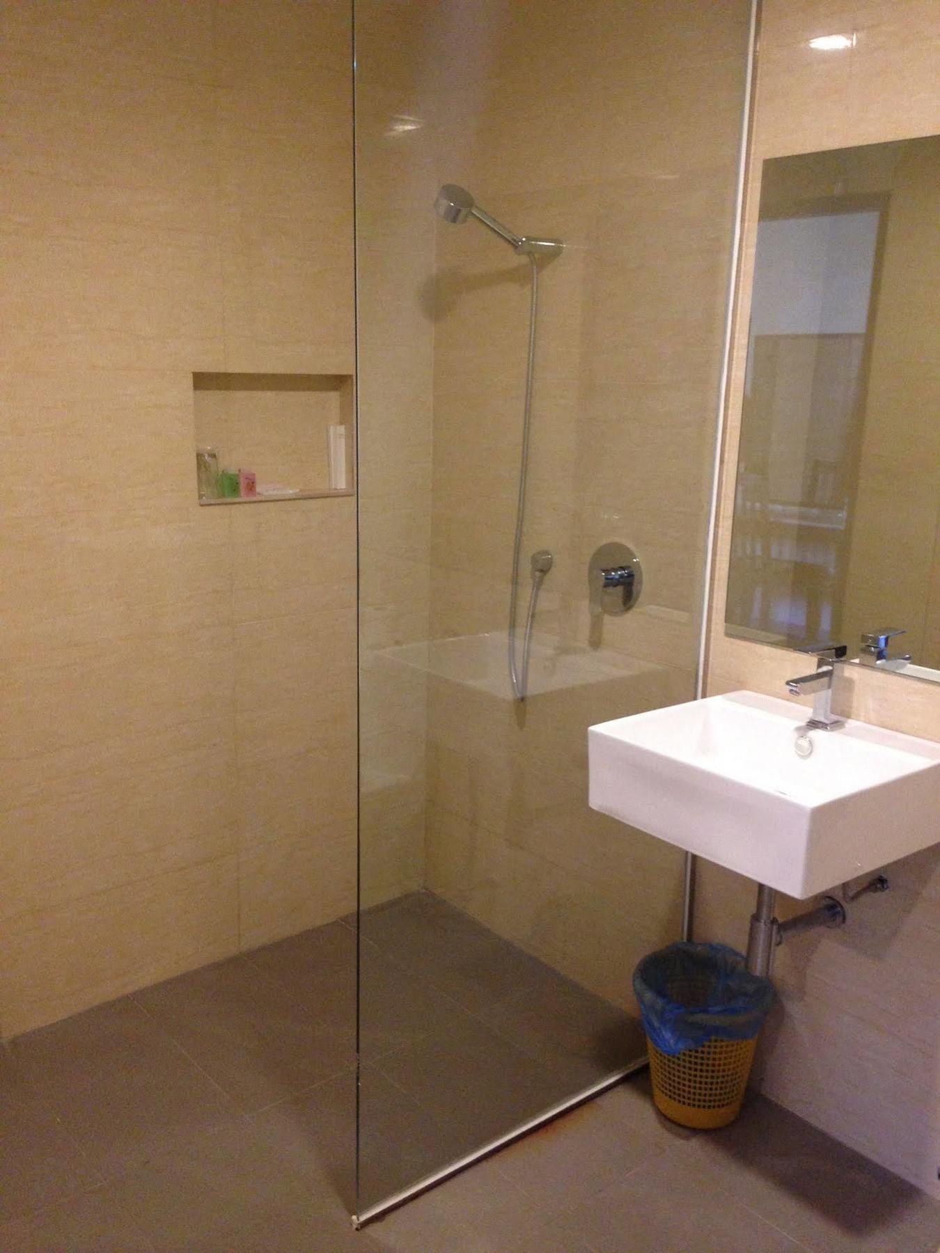 Century Hotel Kota Kinabalu Kültér fotó