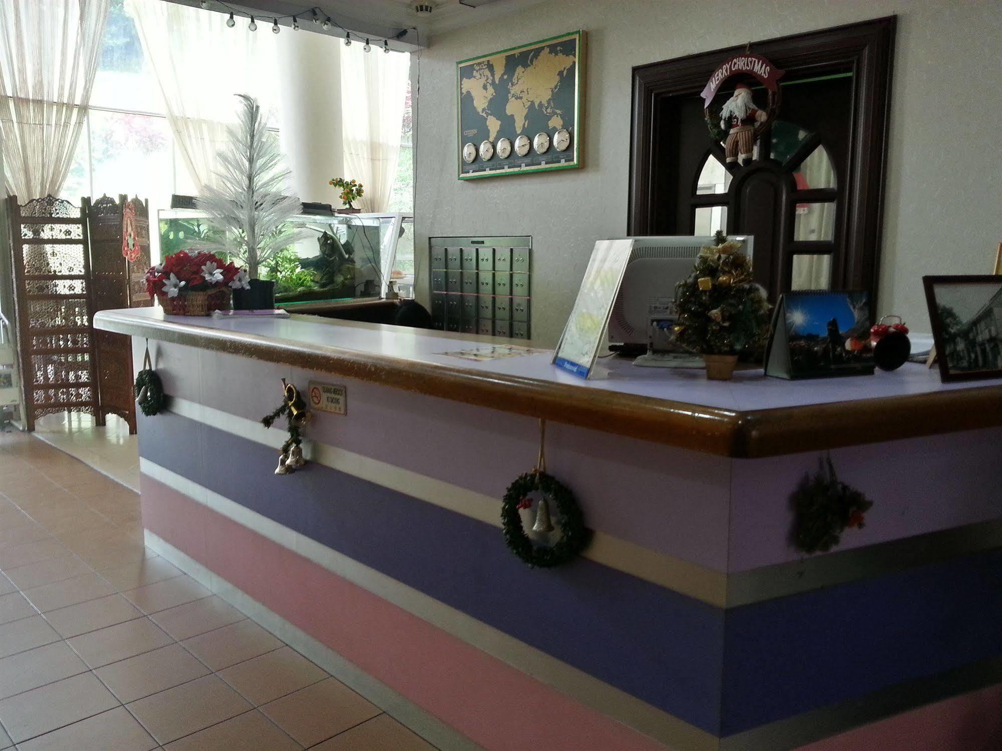 Century Hotel Kota Kinabalu Kültér fotó